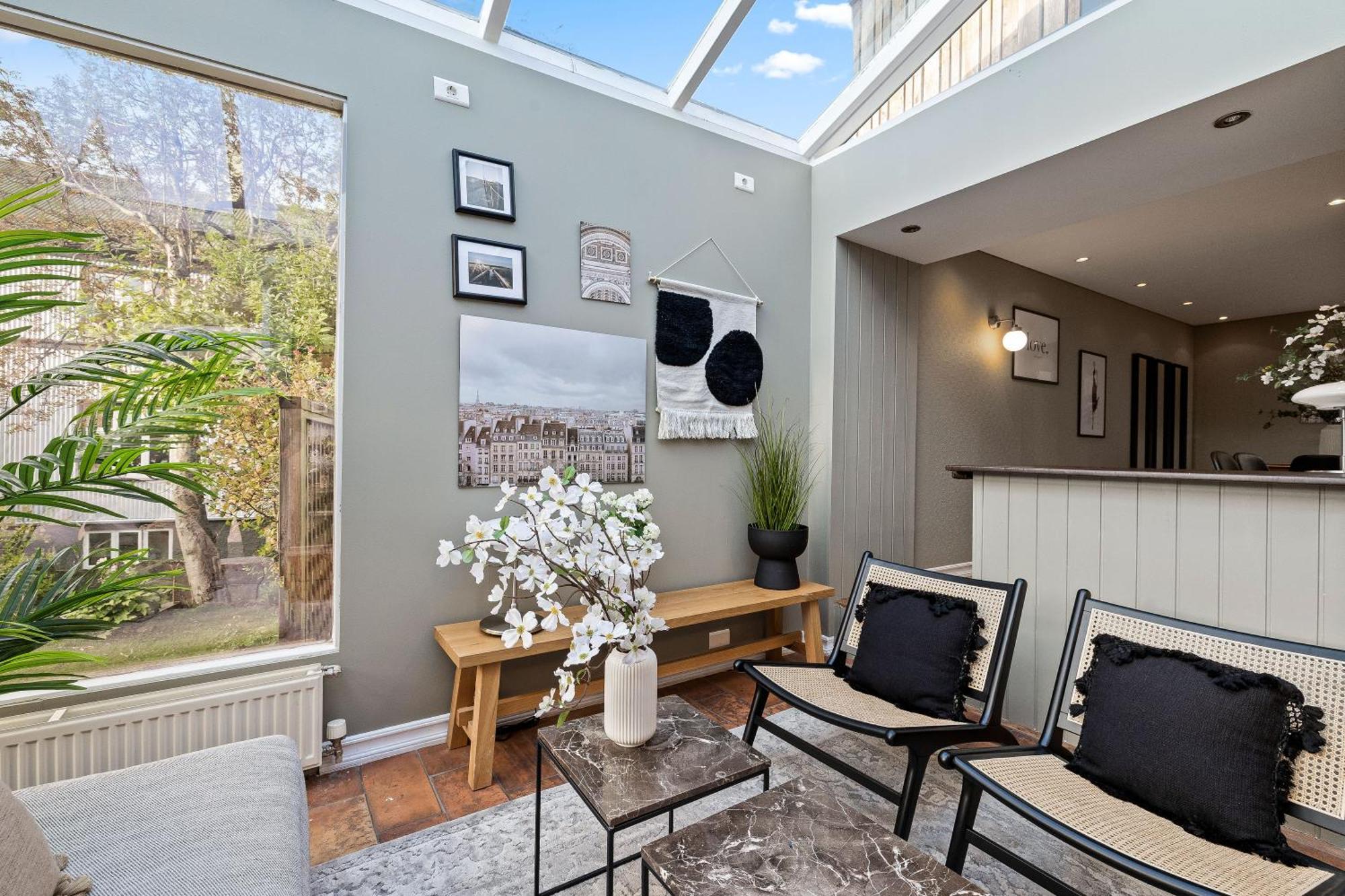 Massive Villa In Downtown Reykjavik With A Sauna Екстер'єр фото
